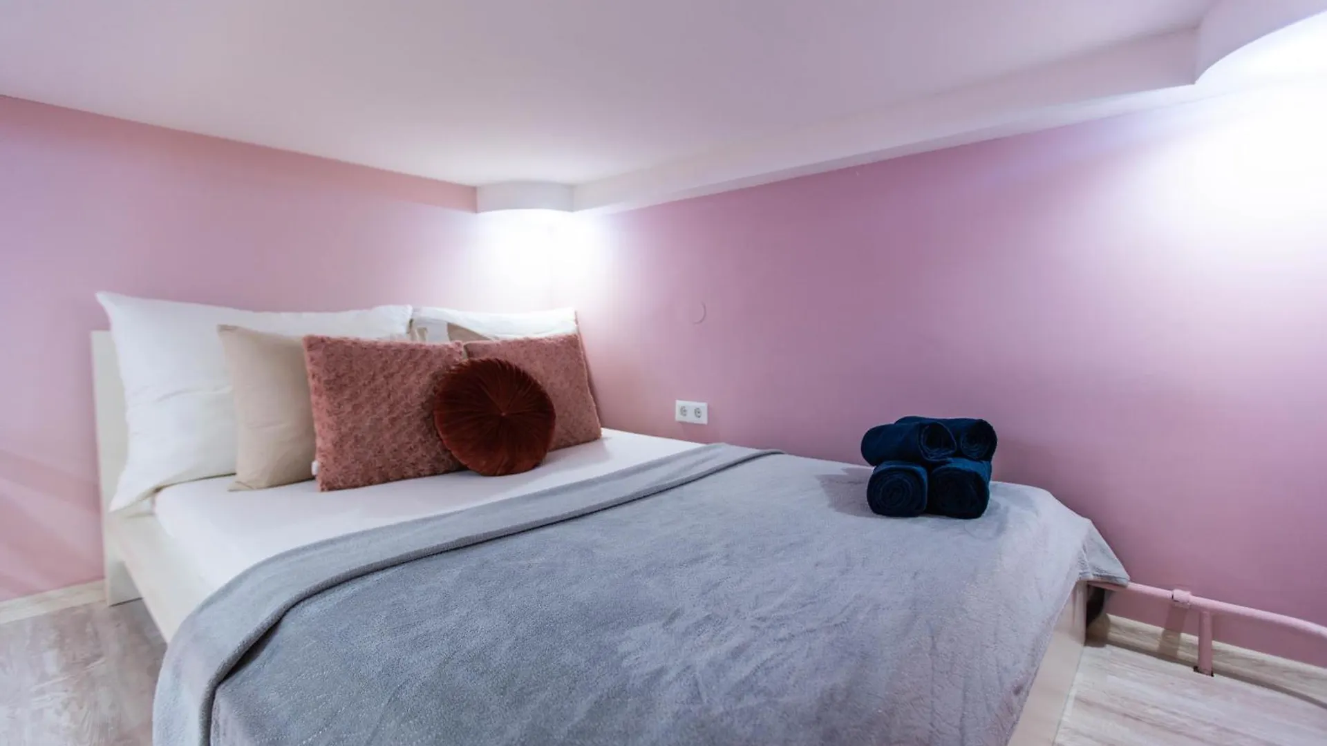 Diamond Lux Apartment - 5 Rooms, 2 Bathrooms Budapest 0*,