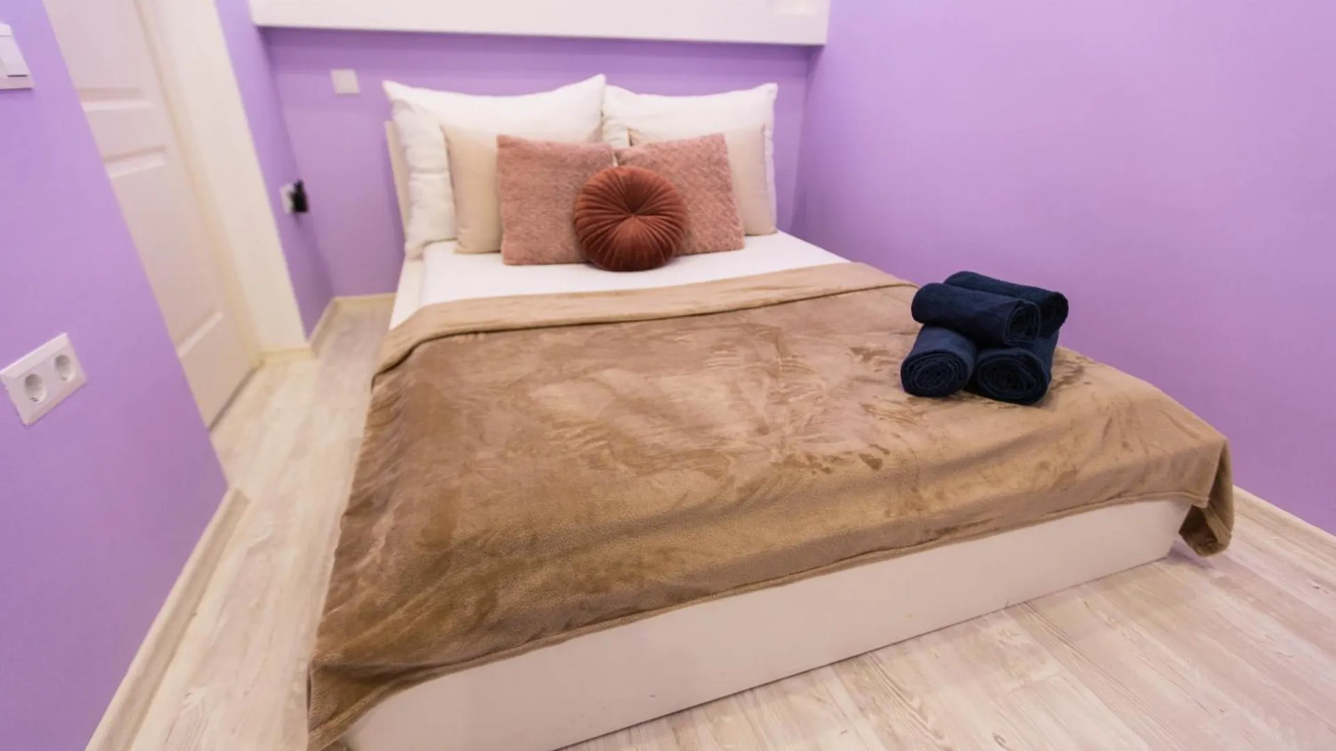 Diamond Lux Apartment - 5 Rooms, 2 Bathrooms Budapeste
