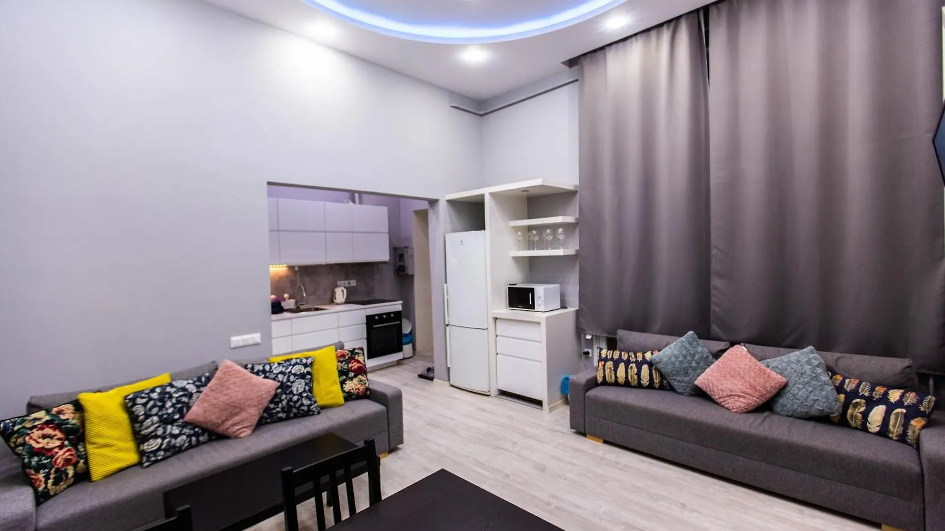 Diamond Lux Apartment - 5 Rooms, 2 Bathrooms Budapeste