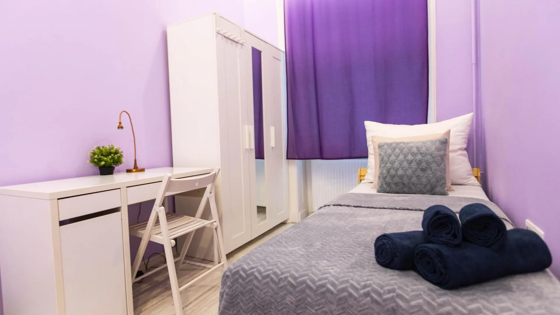 Diamond Lux Apartment - 5 Rooms, 2 Bathrooms Budapeste Hungria